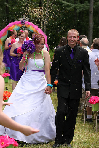 Angela & Nick’s candy-filled, colorsplosion wedding