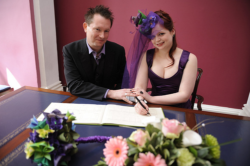 Caitlin & Jos chaotic gothic geek-chic wedding/party