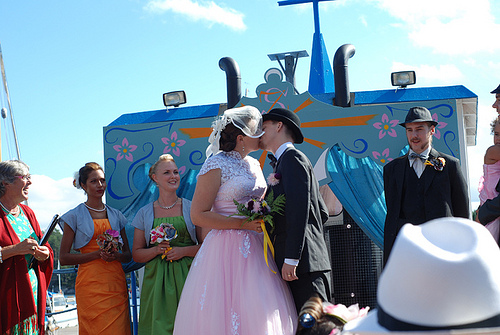 Sofia & Zet’s colorful, vintage-themed wedding and relaxed island party