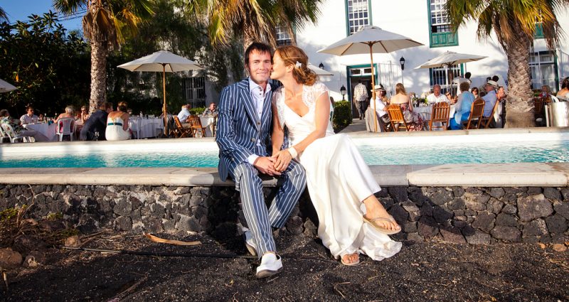 Pi & Lynton’s hacienda, poolside, ska-becue wedding