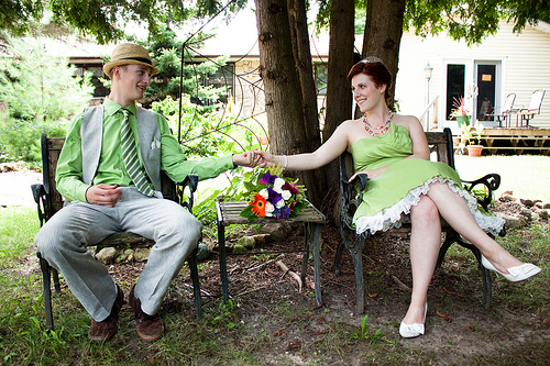 Annie & Kyle’s kid & eco-friendly picnic wedding
