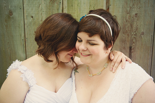 Melissa & Lydia’s intimate island getaway wedding
