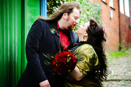 Laura & Niels’ intimate international musical wedding