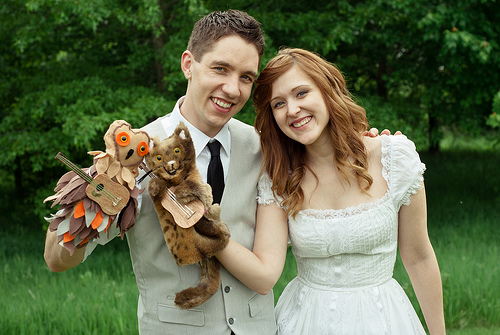 Zoe & Zach’s puppet show park wedding