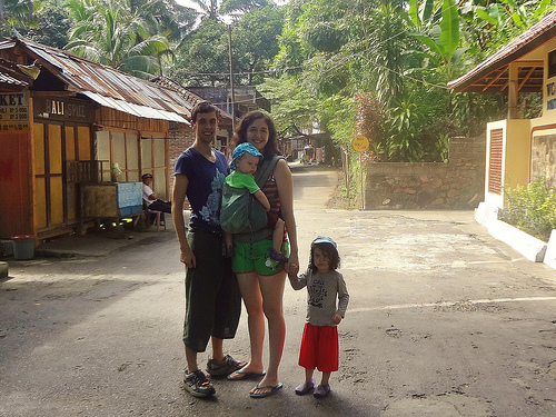 Hannah and Simon’s family-centered, baby-wearing adventure honeymoon in Bali
