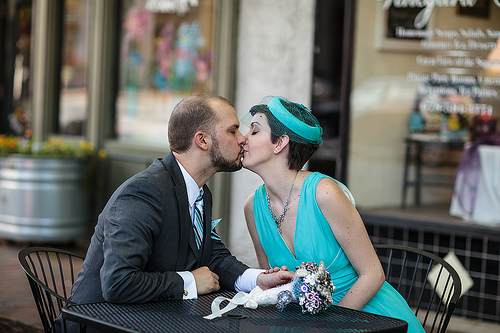 Jessica & Jacob’s low-key ’50s-Style wedding