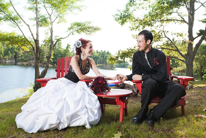 Mandy & Jamie’s skulls and roses cottage wedding