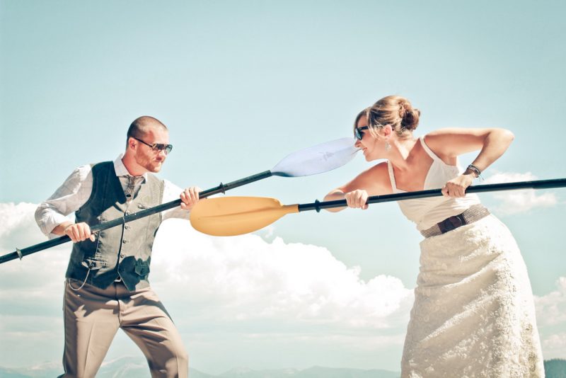Andrea & Matthew’s simple lakeside wedding weekend