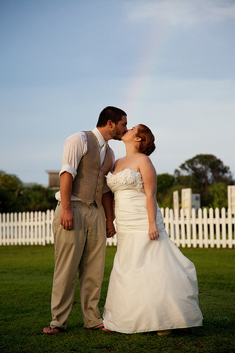 Sariah & Josh’s rainbow glow stick island wedding