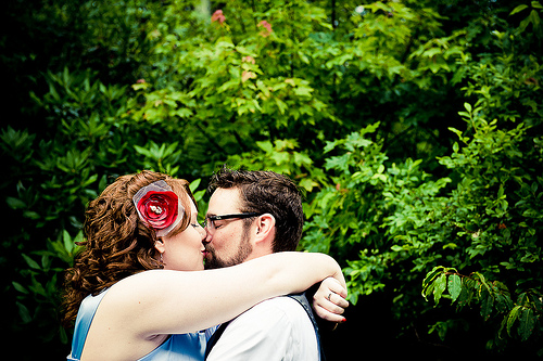 Lauren & Joshua’s rainy potluck wedding