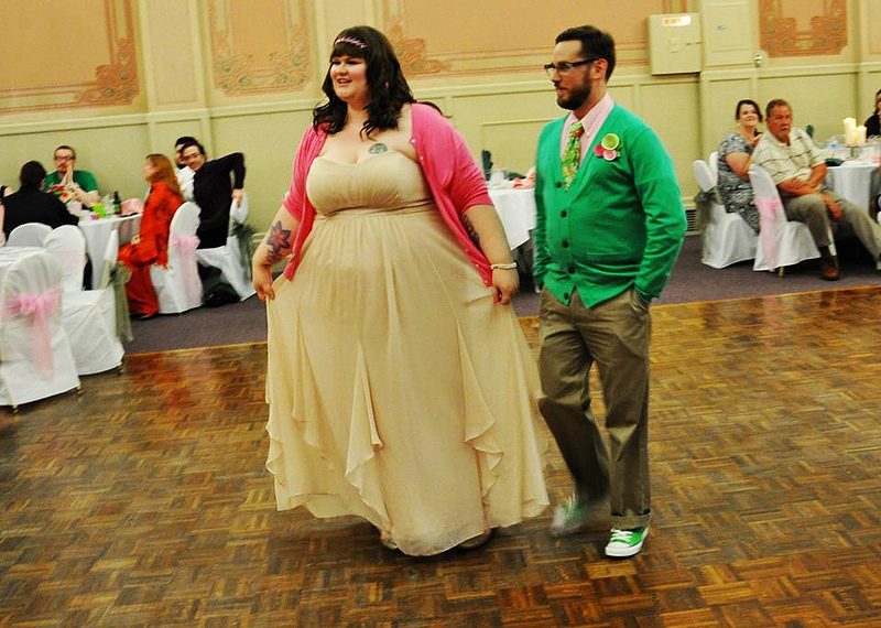 This is what Kermit and Miss Piggy’s themed wedding looks like!