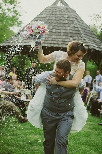Jessica & Andrew’s dance party barn wedding