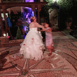 Burst Cover GIF Action 20170520203807 - A quirky and magical wedding at The Houdini Estate A quirky and magical wedding at The Houdini Estate