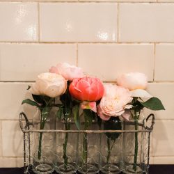 Dunne Hogue LindsayKingPhotography 20170401NicoleKenWedding0442 low - An April Fool's Day surprise pizza parlor wedding Arranging flowers - An April Fool's Day surprise pizza parlor wedding