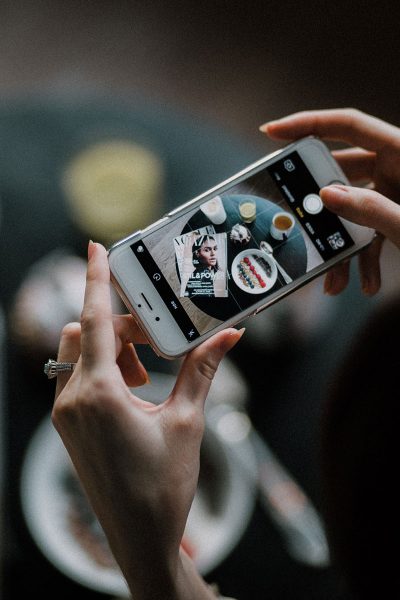 HoneymoonPictures InstaBride 35 - We can't believe how extra this Instagram wedding shoot is (...and we dig it!) We can't believe how extra this Instagram wedding shoot is (and we dig it!)