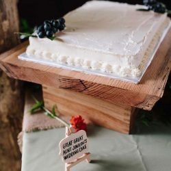 KK9A0309 - Don't miss the photo booth idea at this stunning handcrafted wedding in North Carolina Don't miss the photo booth idea at this stunning and artsy wedding in North Carolina