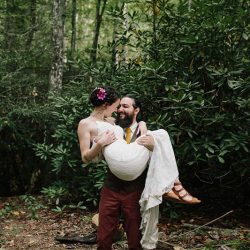KK9A9989 - Don't miss the photo booth idea at this stunning handcrafted wedding in North Carolina Don't miss the photo booth idea at this stunning handcrafted wedding in North Carolina