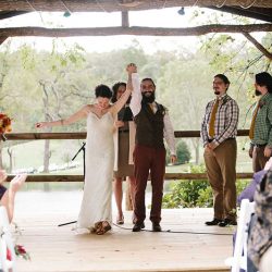 V09A9385 - Don't miss the photo booth idea at this stunning handcrafted wedding in North Carolina Don't miss the photo booth idea at this stunning and artsy wedding in North Carolina