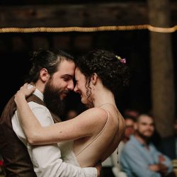 V09A9558 - Don't miss the photo booth idea at this stunning handcrafted wedding in North Carolina Don't miss the photo booth idea at this stunning and artsy wedding in North Carolina