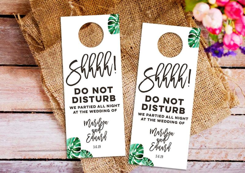 Wedding palm fronds and monsteras are our new favorite