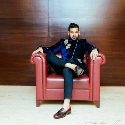 IMG 21751280x853 - A colorful Indian wedding with so many outfit changes and decor that will blow your mind A gorgeous wedding in India with so many outfit changes and decor that will blow your mind
