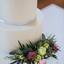 CP 0199 - The romantic Glasgow wedding of our kilted fantasies The romantic Scotland wedding of our kilted fantasies