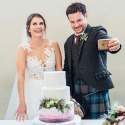 CP 0435 - The romantic Glasgow wedding of our kilted fantasies The romantic Scotland wedding of our kilted fantasies