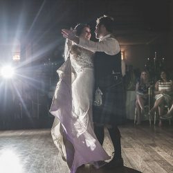 CP 0480 - The romantic Glasgow wedding of our kilted fantasies The romantic Scotland wedding of our kilted fantasies