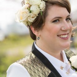 Les bons temps rouler at this New Orleans wedding with food trucks and a sweet first look