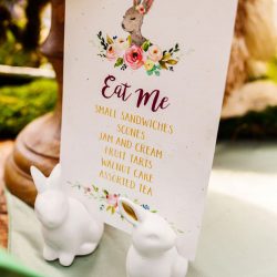 LaCandellaWeddings IMG0453 low - Through the looking-glass with this Alice in Wonderland tea party inspiration Through the looking glass with this Alice in Wonderland inspiration