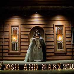A sweet and relaxed wedding with an Old West vibe