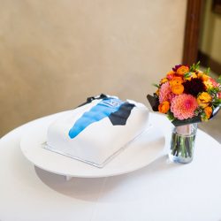 Hartfield Serrano ChloeJackmanPhotography ChloeJackmanPhotographyClosLaChanceWedding20171955 low - Let's pretend we're sipping vino at this wine country wedding in California A winery California wedding at Clos LaChance Winery