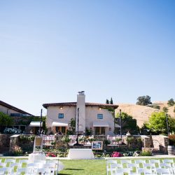 Hartfield Serrano ChloeJackmanPhotography ChloeJackmanPhotographyClosLaChanceWedding2017252 low - Let's pretend we're sipping vino at this wine country wedding in California A winery wedding at Clos LaChance Winery