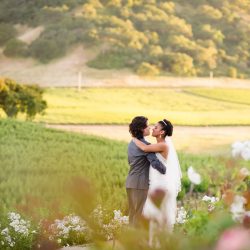 Hartfield Serrano ChloeJackmanPhotography ChloeJackmanPhotographyClosLaChanceWedding2017368 low - Let's pretend we're sipping vino at this wine country wedding in California A winery California wedding at Clos LaChance Winery