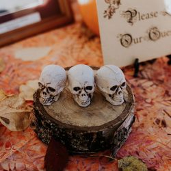 amber dan wedding 125 - An elegantly goth Friday the 13th wedding with hints of Tim Burton An elegantly goth Friday the 13th wedding with hints of Tim Burton