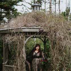wedding 26293600339 o - Get lost in the dark dreaminess of this elegant atmospheric wedding Get lost in the dark dreaminess of this elegant atmospheric wedding