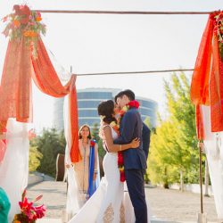 Kamath Chen CourtneyBowldenPhotography neenaalbert509 low - Three cultures combine at this radiant sculpture park wedding in Seattle Three cultures combine at this radiant wedding