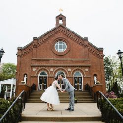 Have tea at this vintage-inspired wedding with the "dress-cued" vintage dress of our dreams