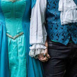 WadeBurroughs 178 - Our jaws dropped when we saw this geek adventure wedding (on a budget!) Our jaws dropped when we saw this geek adventure wedding