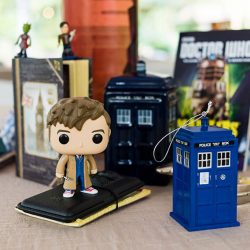 WadeBurroughs 27 - Our jaws dropped when we saw this geek adventure wedding (on a budget!) Our jaws dropped when we saw this geek adventure wedding