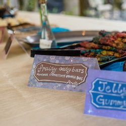 WadeBurroughs 474 - Our jaws dropped when we saw this geek adventure wedding (on a budget!) Our jaws dropped when we saw this geek adventure wedding