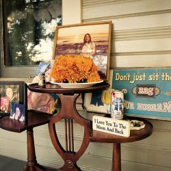 A Victorian house wedding with retro glam style and sweet personal touches