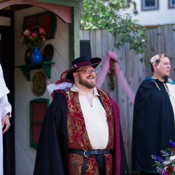 Bristol Renaissance Faire wedding by Emma Mullins Photography 17 - Cheer "HUZZAH" for this Bristol Renaissance Faire wedding Cheer "HUZZAH" for this Bristol Renaissance Faire wedding