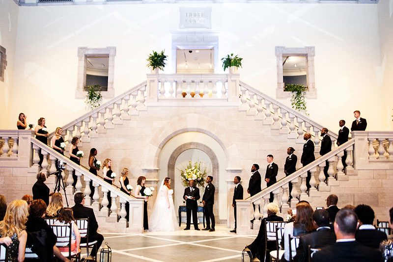 A modern Tuscan black tie wedding with plenty of DIY and style