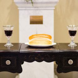 Sivels74 - A modern Tuscan black tie wedding with plenty of DIY and style A modern Tuscan black tie wedding with plenty of DIY and style