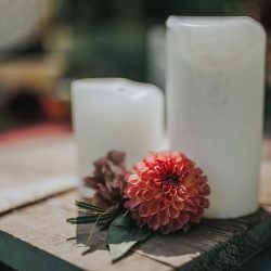 StyledHarryPotterWedding 0214 - Elegantly gorgeous Harry Potter wedding inspiration (with a cake to die for!) Elegantly gorgeous Harry Potter wedding inspiration (with a cake to die for!)