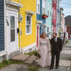 l m 548 XL - A whimsical sitcom-themed wedding with a private vow reading A whimsical sitcom-themed wedding with a private vow reading