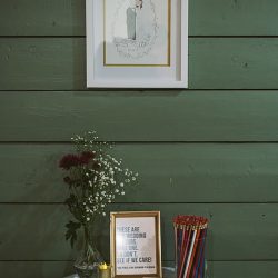 l m 750 XL - A whimsical sitcom-themed wedding with a private vow reading A whimsical sitcom-themed wedding with a private vow reading