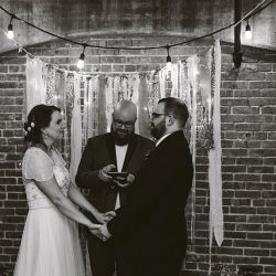 l m 780 X2 - A whimsical sitcom-themed wedding with a private vow reading A whimsical sitcom-themed wedding with a private vow reading