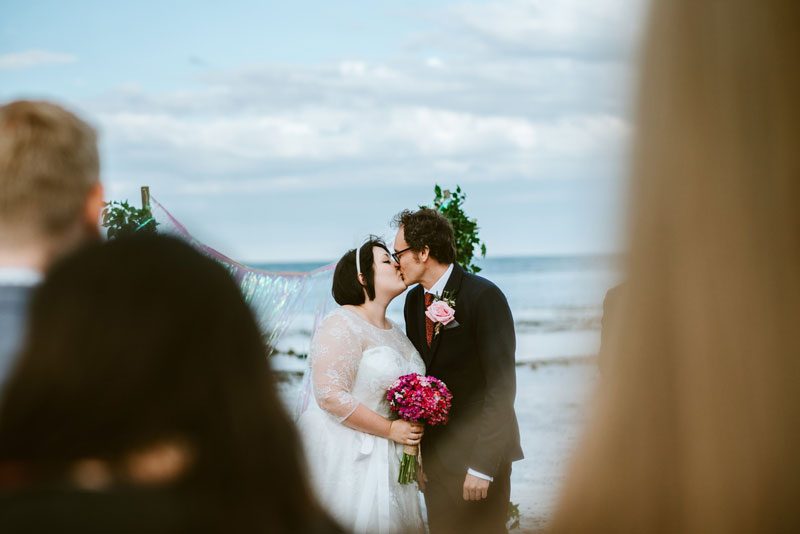 Beaches, bunnies, & a first performance at this hostel wedding in England
